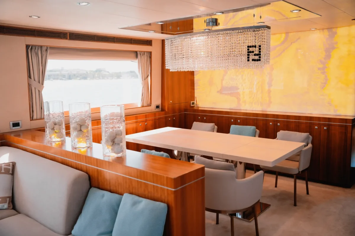 Dubai Yacht main salon