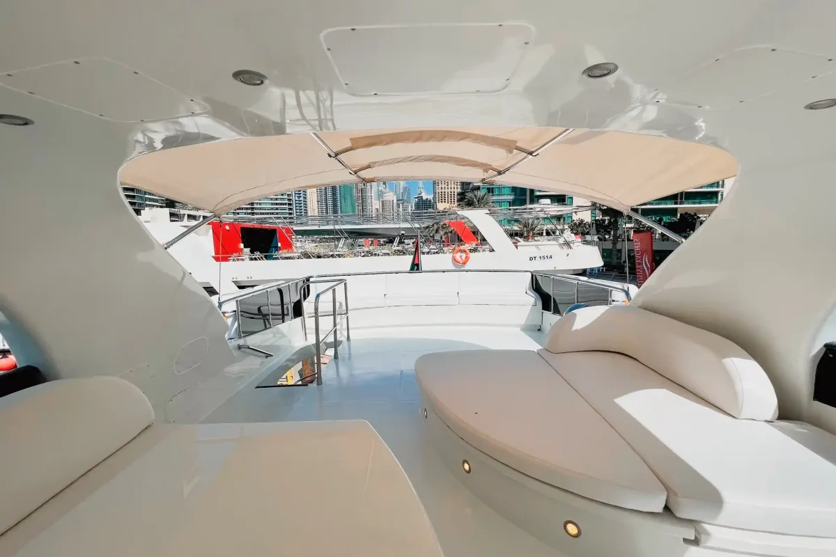 Dubai Yacht Starlight Flybridge