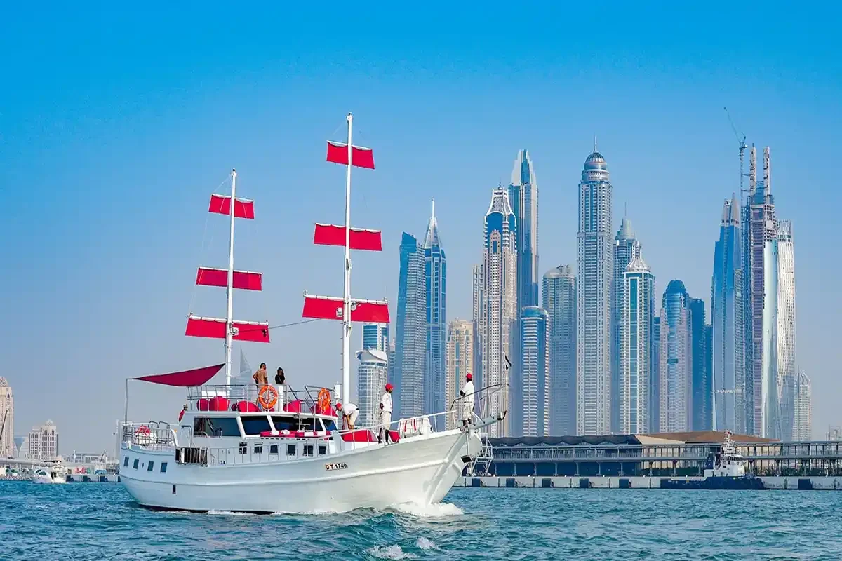 Dubai yacht Azure