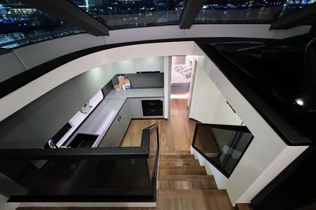 yacht rental dubai marina - X 32 - 4