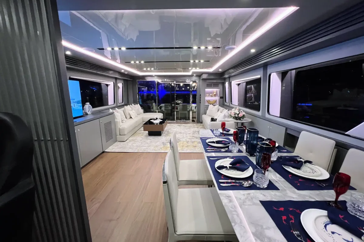 yacht rental dubai marina - X 32 - 5